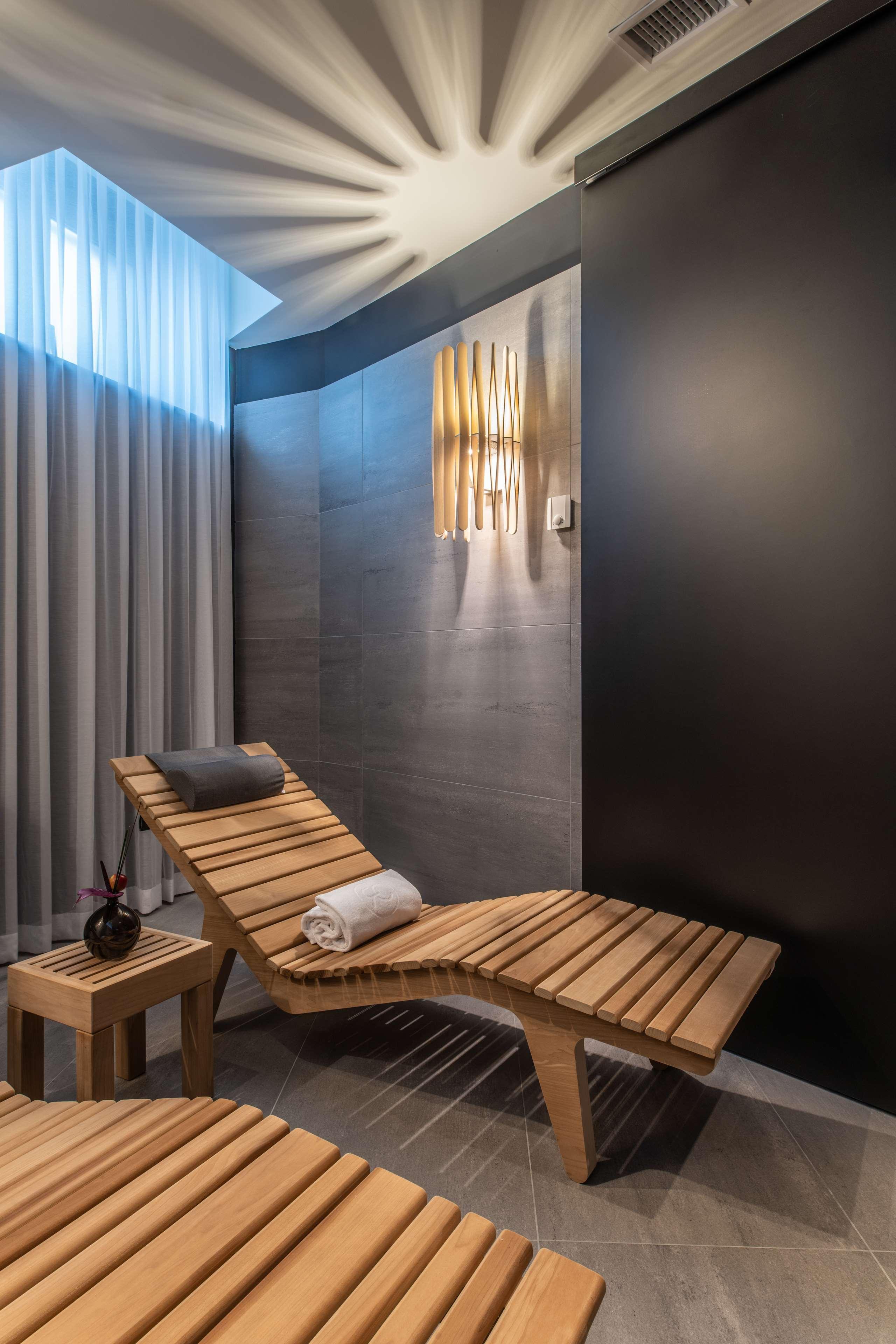 Hotel Radisson Collection Hotel, Palazzo Touring Club Milaan