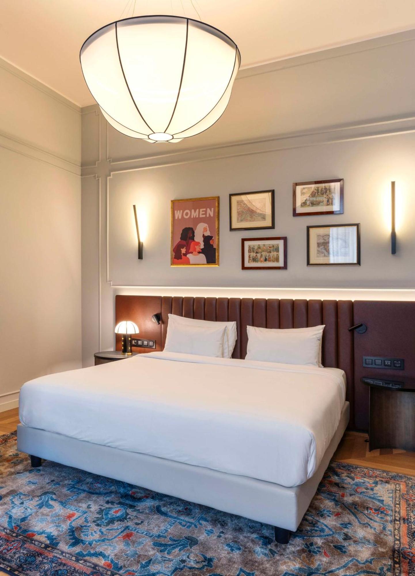 Radisson Collection Hotel, Palazzo Touring Club